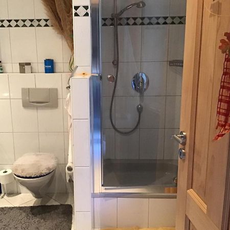 Doppelzimmer Mit Terrasse Zum Garten, Ruhig, Weinbergsblick, Zusaetzliches Kinderzimmer Anbei Moeglich Winningen Bagian luar foto